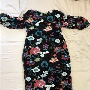 Lulus SOLD